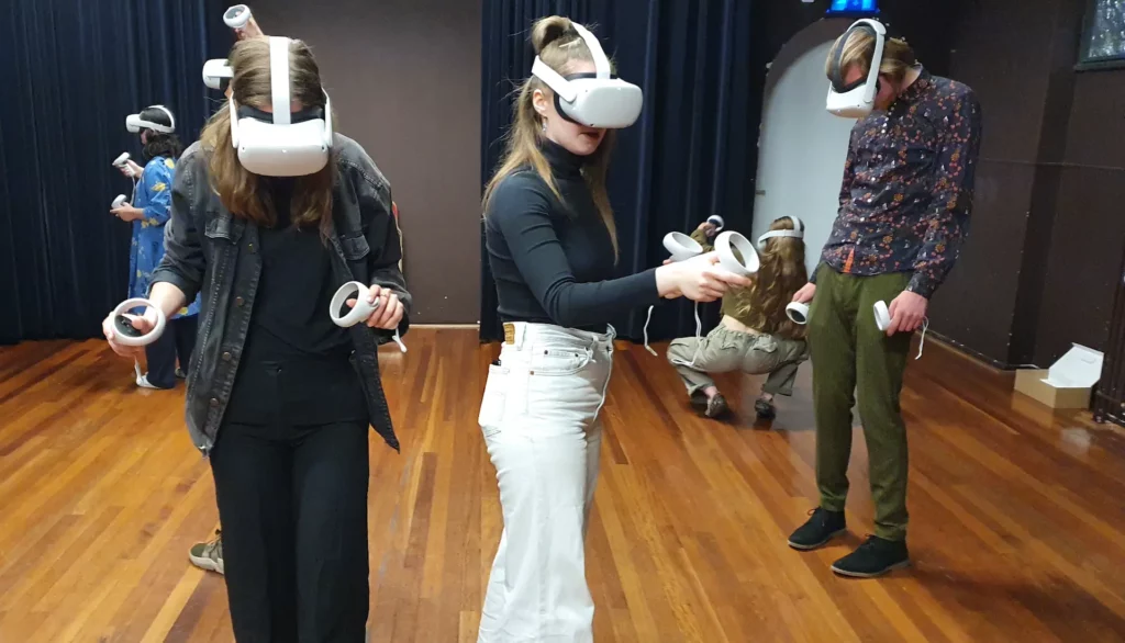Immortal Game VR gebruikers in actie